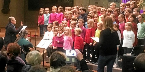 LANDERNEAU - Chant choral à St-Houardon 