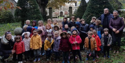 PERROS-GUIREC - École Saint-Yves. Une sortie avec les correspondants