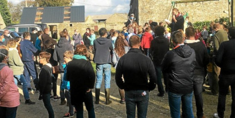 PLABENNEC - Dihun Plabenneg en visite à la Bergerie des Abers