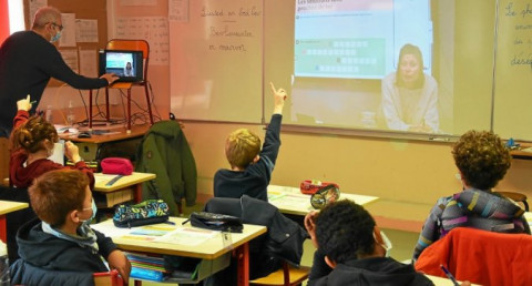 LANDERNEAU - L’école Saint-Julien suit une séance à distance avec Océanopolis