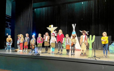 PLOUDALMEZEAU - Un beau spectacle de fin d’année à l’école Sainte-Anne