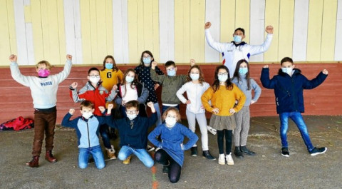 PLOUESCAT - L’école Notre-Dame des Victoires à l’heure bretonne