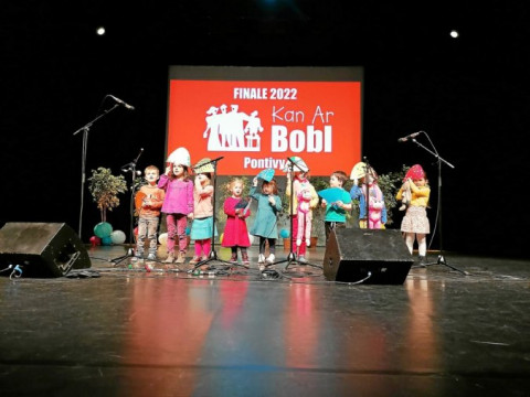 PLOUEDERN - De la graine de chanteurs à l’école Saint-Edern