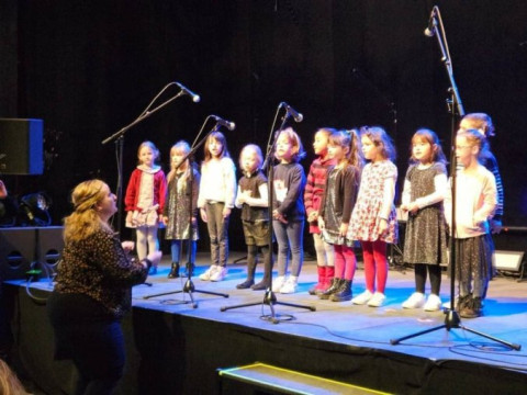 Les écoliers bilingues de Saint-Michel de Trégunc sélectionnés pour la finale du Kan ar Bobl